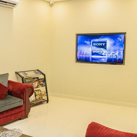 Pan Emirates Hotel Apartments Sharjah Esterno foto