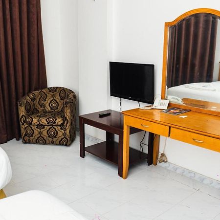 Pan Emirates Hotel Apartments Sharjah Esterno foto