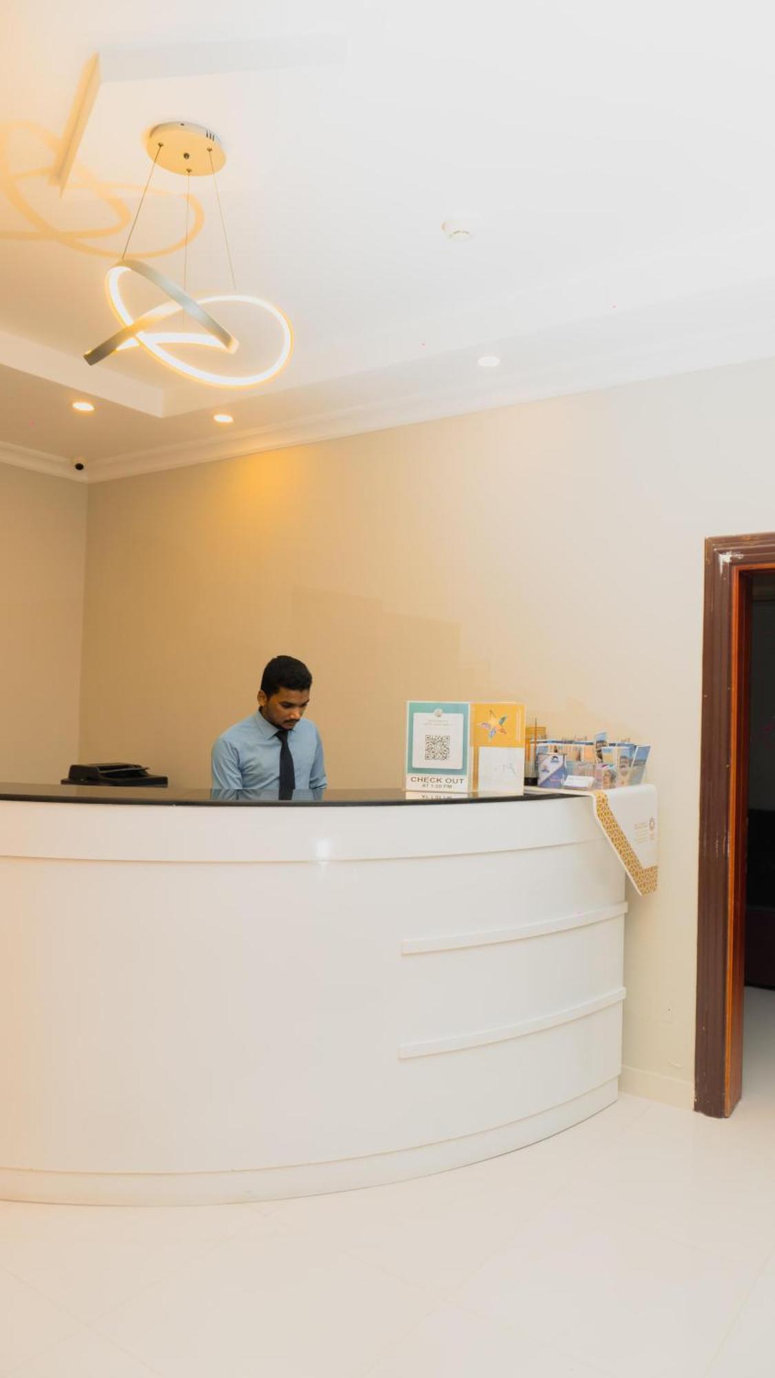 Pan Emirates Hotel Apartments Sharjah Esterno foto